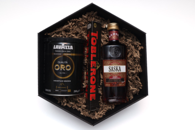 Elegancki Prezent dla Niego – zestaw prezentowy z kawą, alkoholem i słodyczami