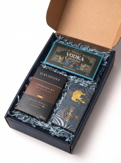 Gentleman’s Choice – elegancki zestaw prezentowy z kawą, herbatą i słodyczami