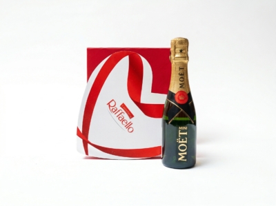 Love Box Deluxe – elegancki zestaw prezentowy Raffaello i mini Moët